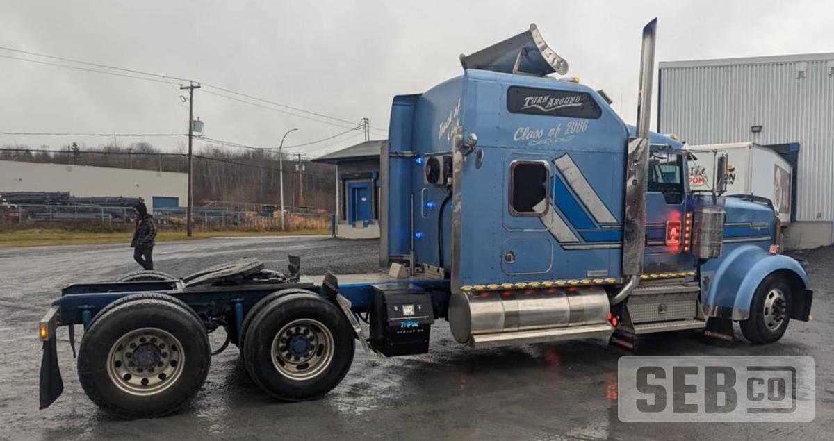 Used Kenworth W900