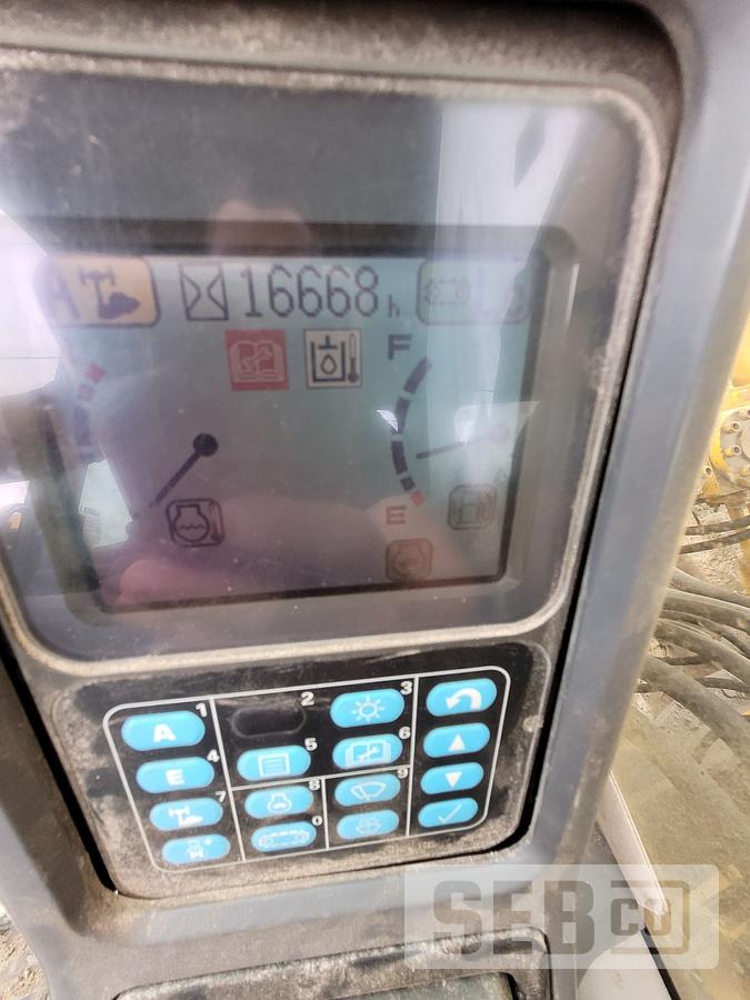 Used Komatsu PC750LC