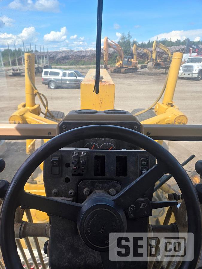 Used Caterpillar 14H 2005