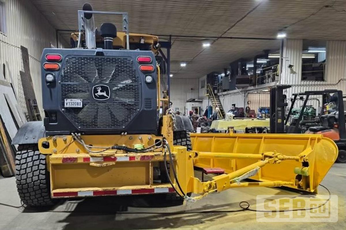 Used John Deere 772G 2018