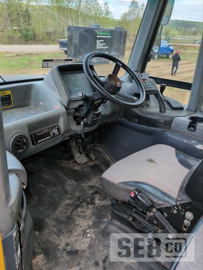 Used John Deere 250D 2015