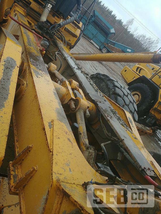 Used 2006 John Deere 350D