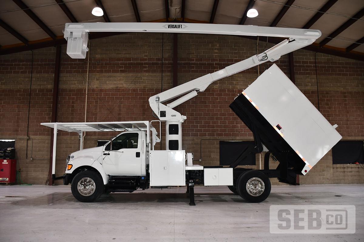 Used 2013 FORD F-750, 11' SOUTHCO FORESTRY BODY, VERSALIFT V0260REV-02