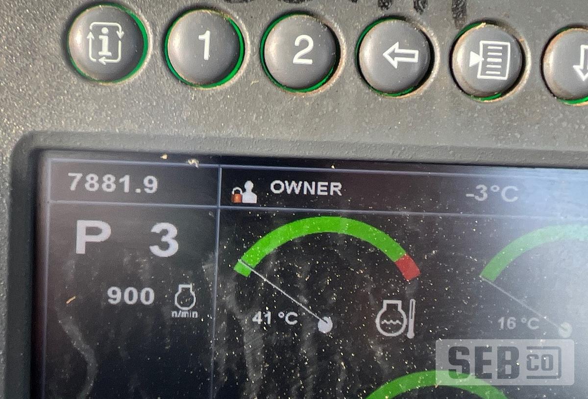 Used John Deere 848L