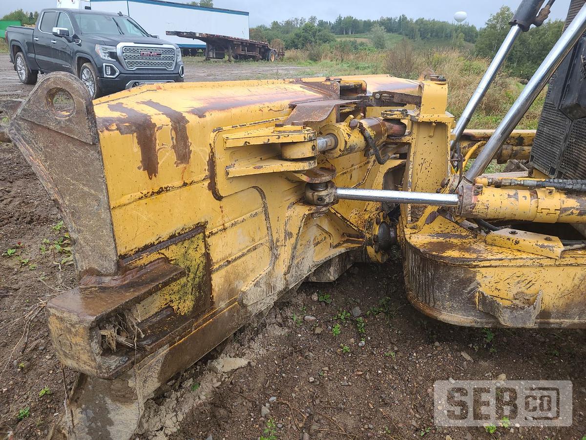 Used Caterpillar D6T