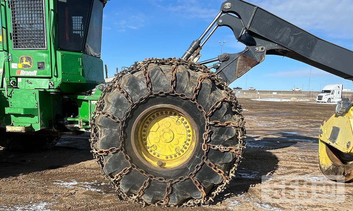 Used John Deere 848L