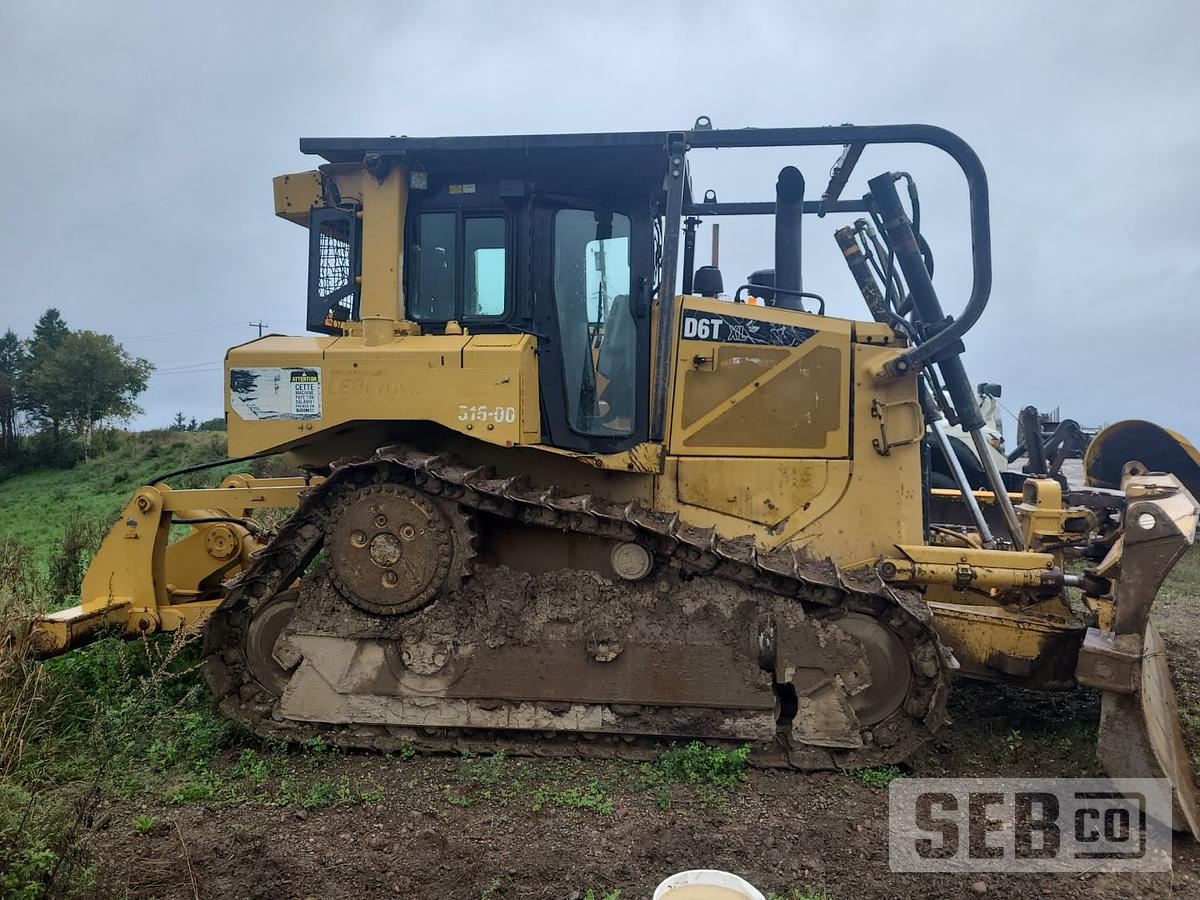 Used Caterpillar D6T