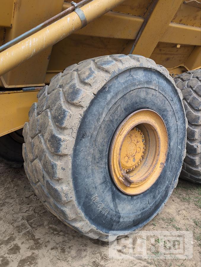 Used John Deere 400D