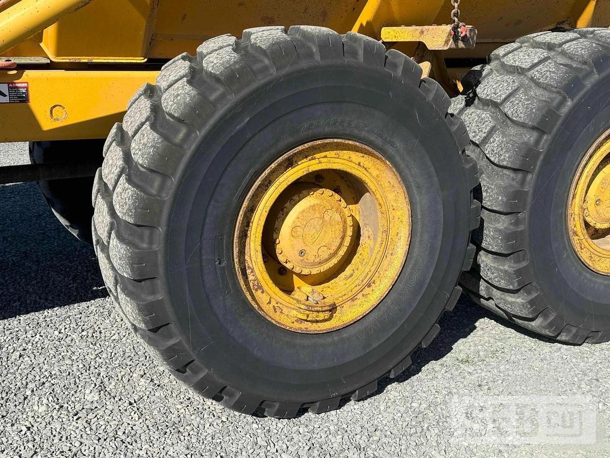 Used John Deere 300D 2013