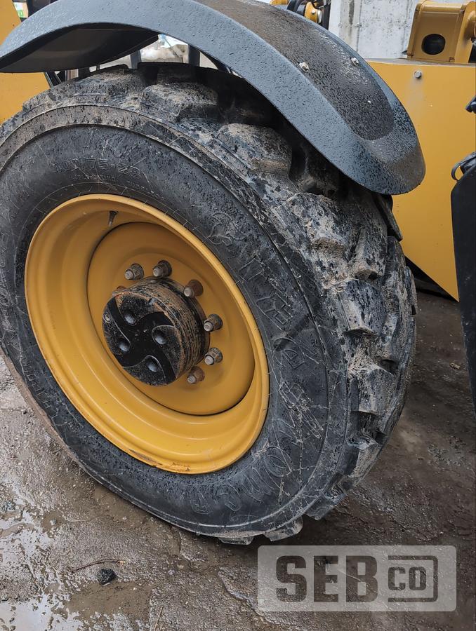 Used Caterpillar TL1255D