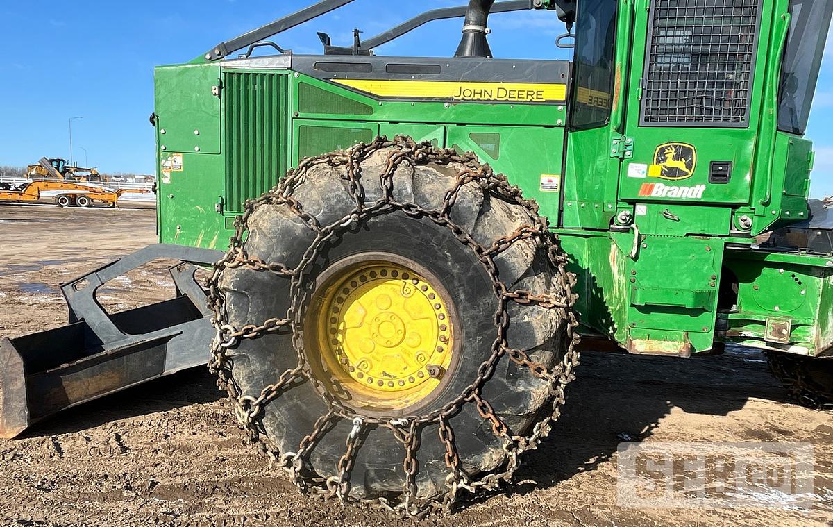 Used John Deere 848L