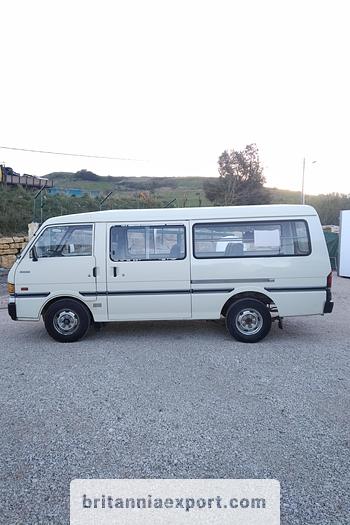 Used 1991 MAZDA E2200 9 seats minibus