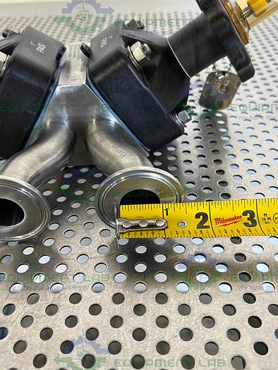 Used ITT  Pure-Flo 1-316L-RA25MAX 3- Way Diaphragm Valve w/ 1" Sanitary Fitting