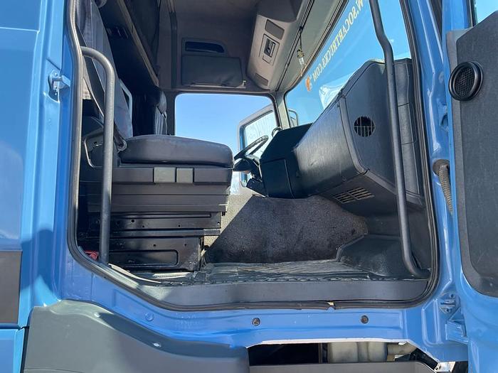 Gebruikt 1998 MERCEDES BENZ 1840 , 3 PEDALS , MANUAL GEAR