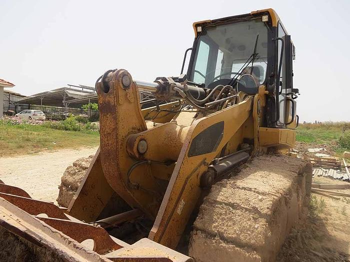Used 2011 CATERPILLAR 963D