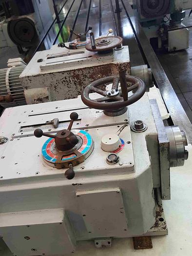 Usato FRESATRICE A PORTALE M. CARNAGHI FP 52