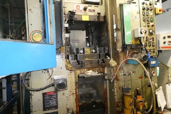 Used Press Knuckle Joint Coining MKN300