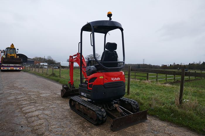 Used 2011 KUBOTA U17-3a