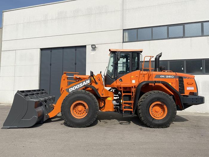 Usato 2014 DOOSAN DL 350-3