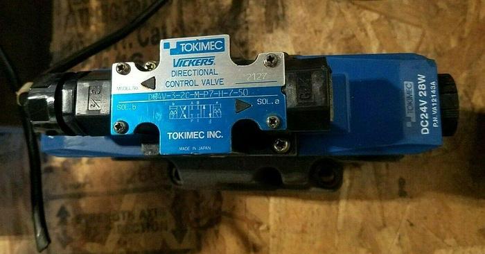 Used Vickers Directional Control Hydraulic Valve 2170 mounted on Valve Block