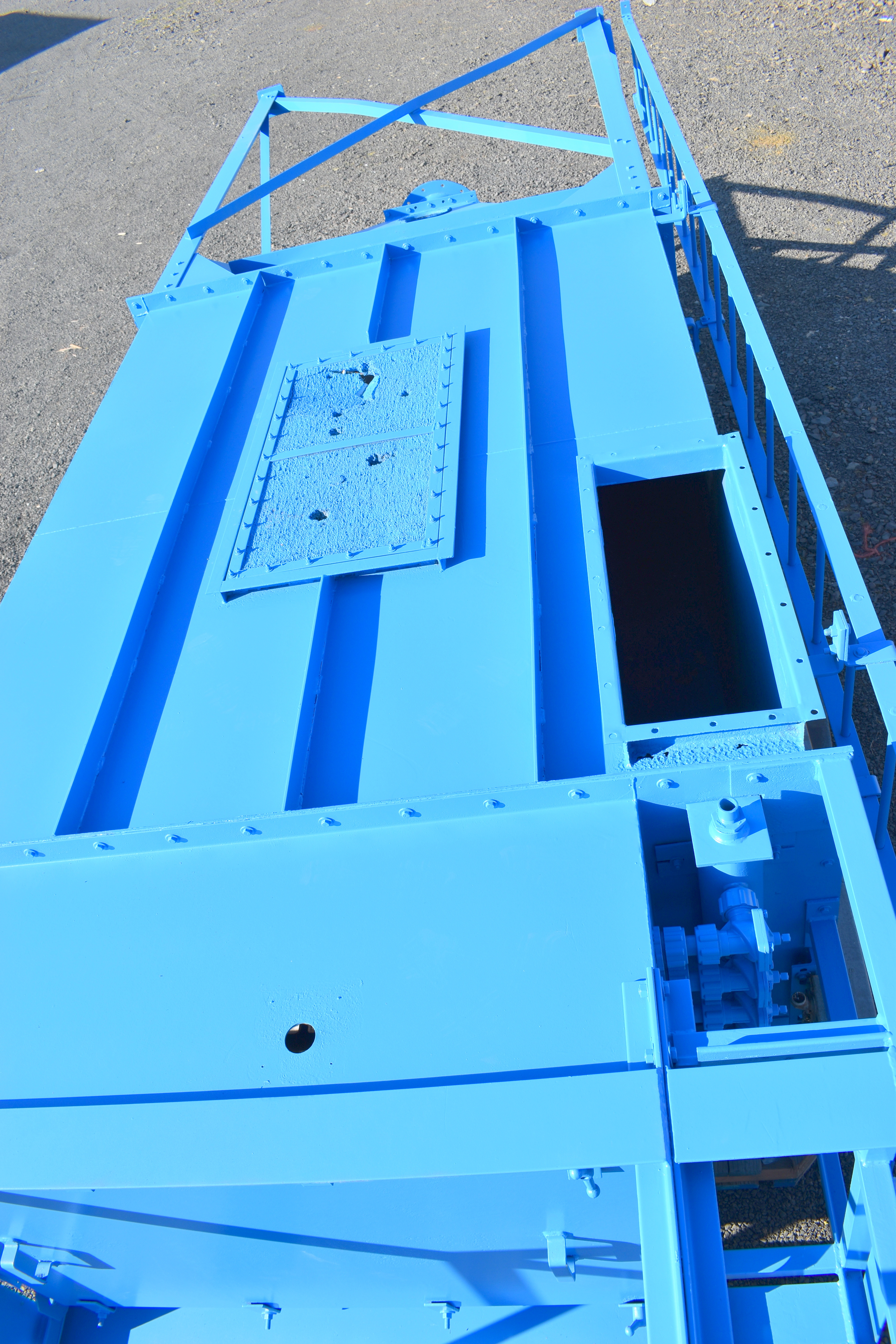 Used used Torit Donaldson 48 filter bags dust collector, 30HP fan,