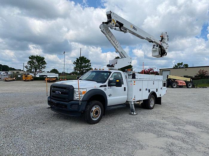 Used Altec AT40-MH, 45 ft, Articulating & Telescopic Material Handling Bucket Boom on 2016 Ford F550 Reg Cab Utility Truck - C34346