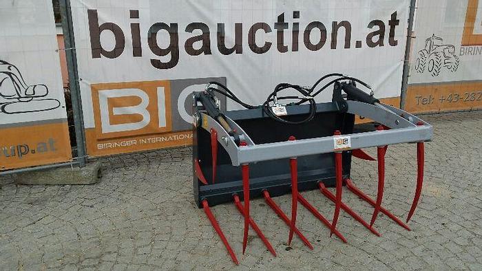 Krokodilgabel 125 cm mit Bobcat 114 Aufnahme
