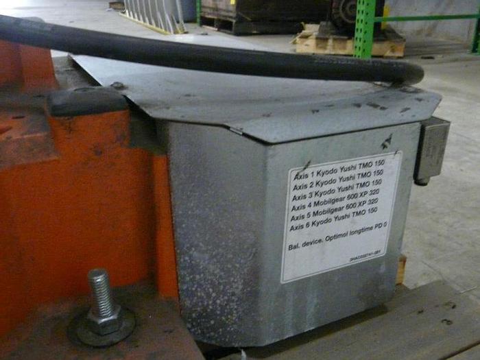 Used ABB IRB 6640-235/2.55 CNC 6 AXIS ROBOT WITH IRC 5 CONTROLLER