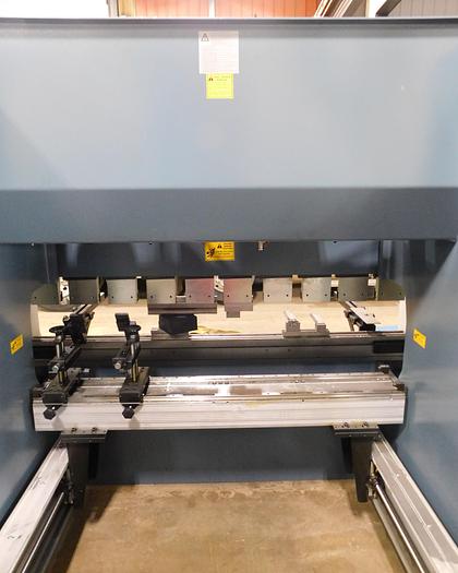 Used 2019 Durma 6' x 66 Ton CNC Press Brake AD-R2060