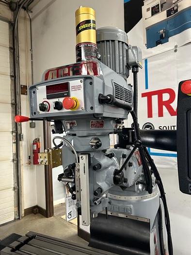 ACER Vertical Milling Machine w/TRAK RMX Control Emill 3VSII