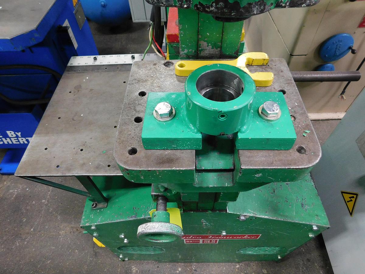 Used Unihydro 42 Ton Hydraulic Ironworker 42-14 SLS