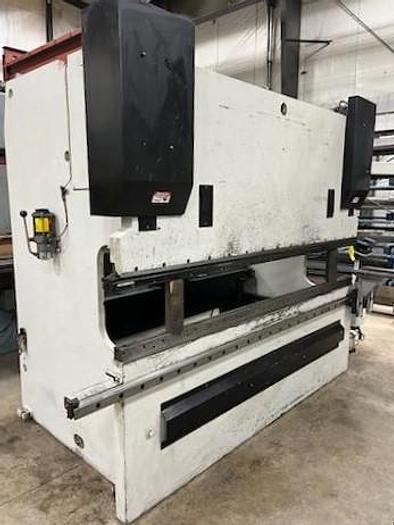 Used 2000 Hurco 67 Ton Hydraulic CNC 8 Axis Press Brake Beyler PR6