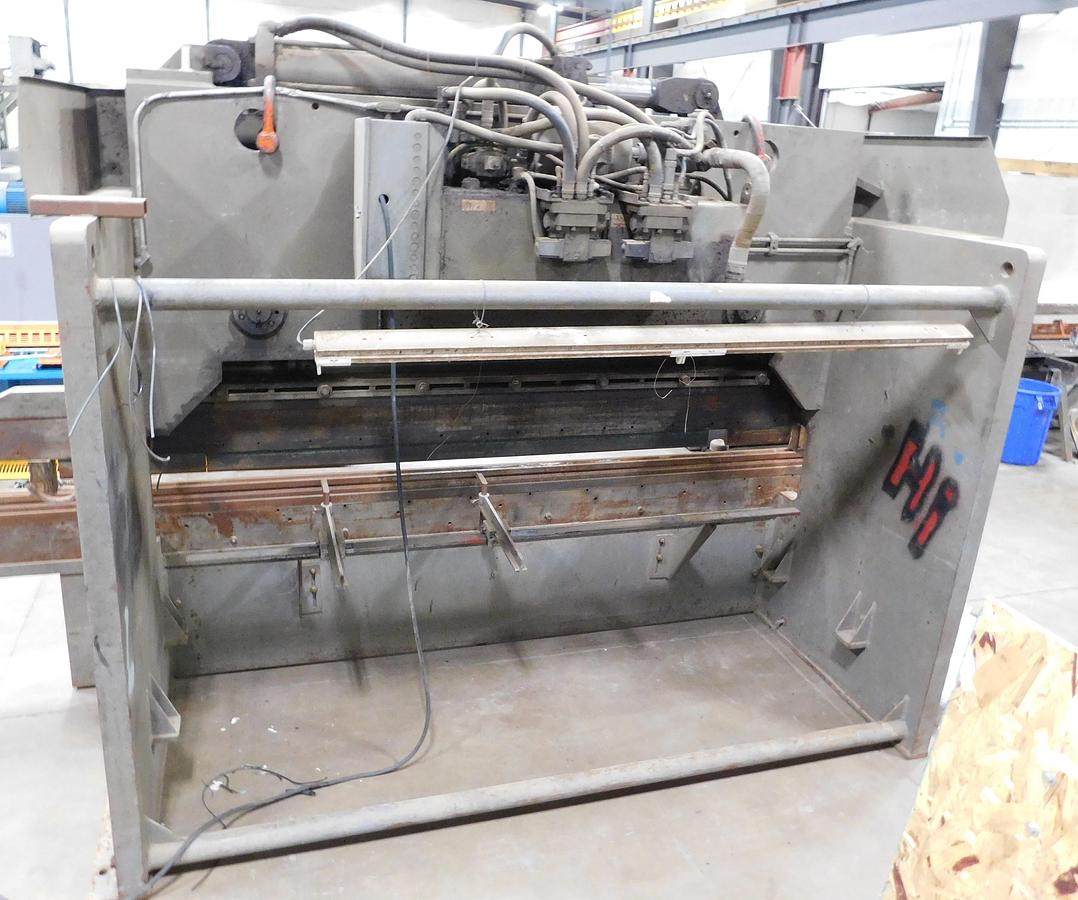 Used HTC 1506 Hydraulic Press Brake