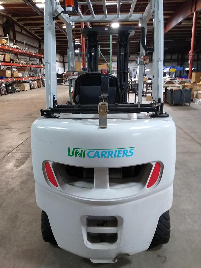 Used 2022 Unicarriers 5,000 LB LP Gas Pneumatic Tire Forklift