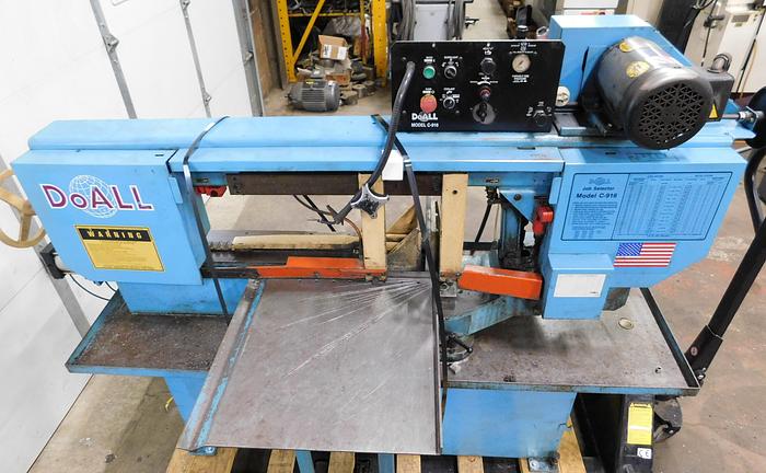 Used DoAll 9" x 16" Horizontal Manual Bandsaw C916S
