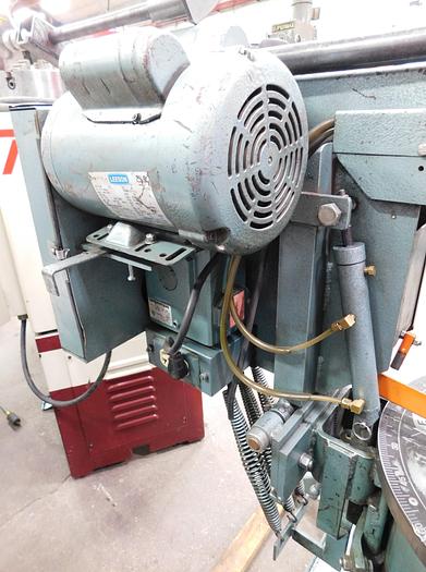 Used Ellis 2000 Miter Bandsaw 2000