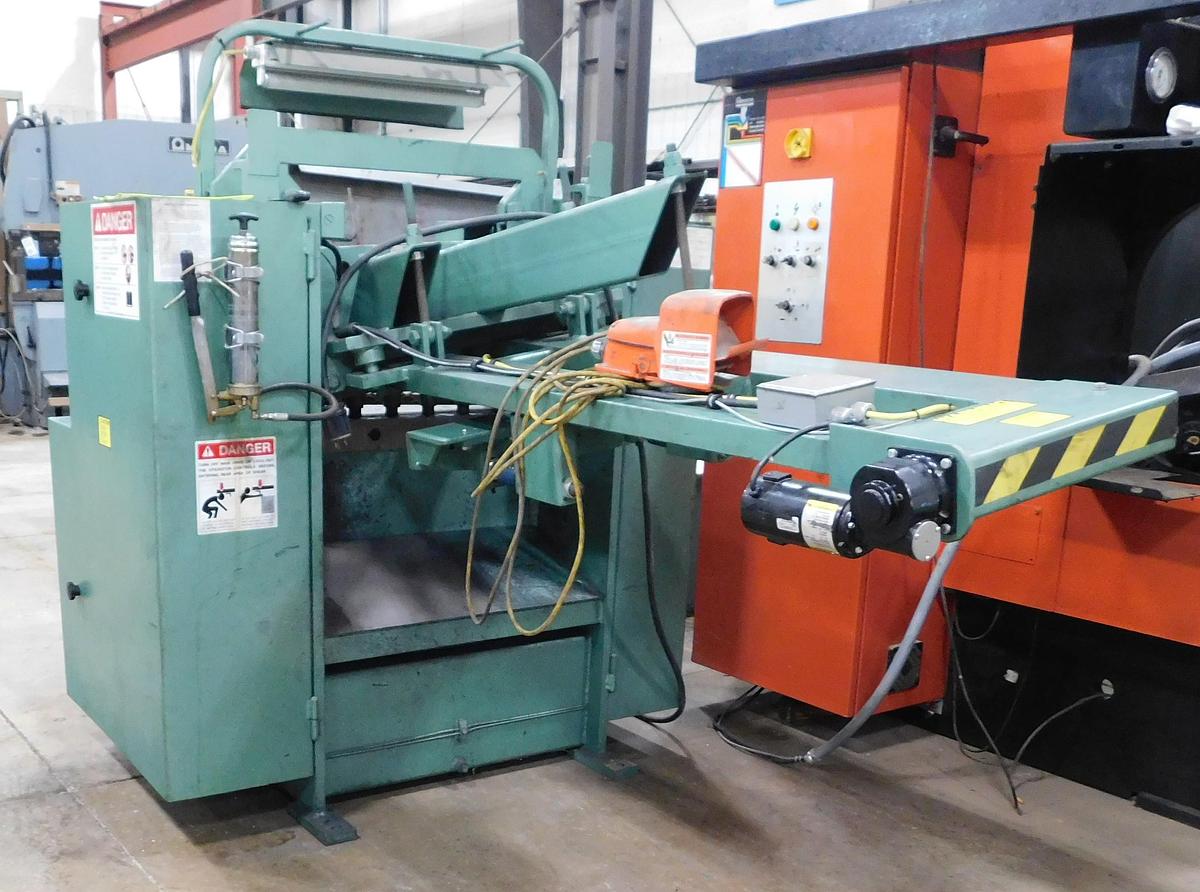 Used Betenbender 2' x 3/8 Hydraulic Shear 2-375
