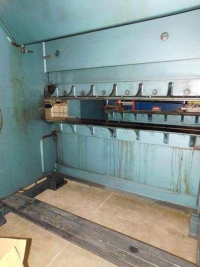 Used 2004 Allsteel 8' x 135 Ton Hydraulic Press Brake 135T-8