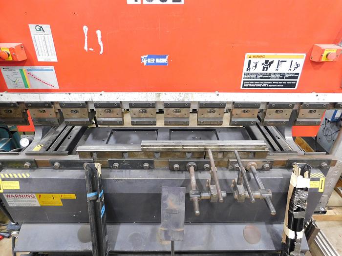Used 1999 Amada 8' x 80 Ton Hydraulic Press Brake RG80