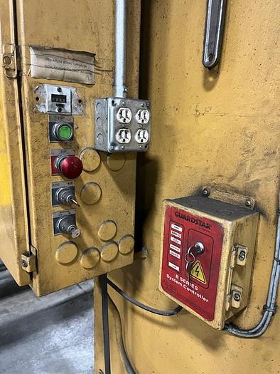 Used 2003 Standard Industrial Strait Side 700 Ton Press DCSS700