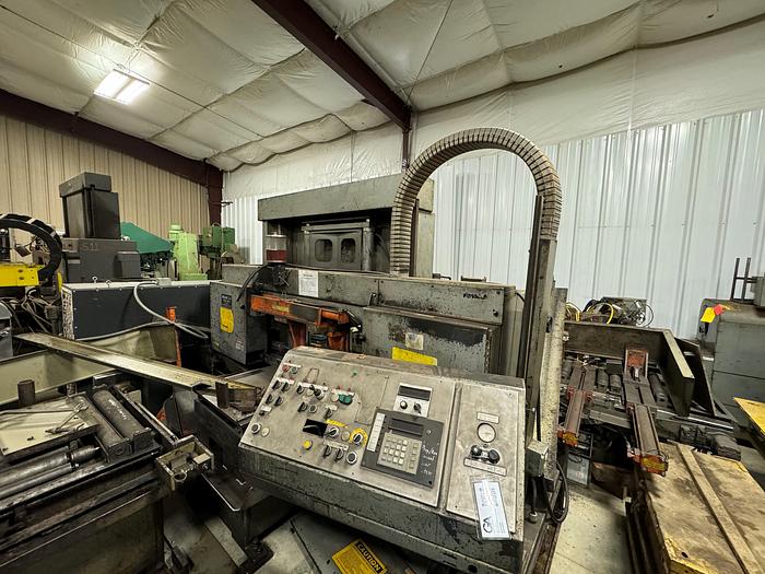 Used 1995 Hem 18" x 20" Horizontal Automatic Bandsaw H130HA-DC