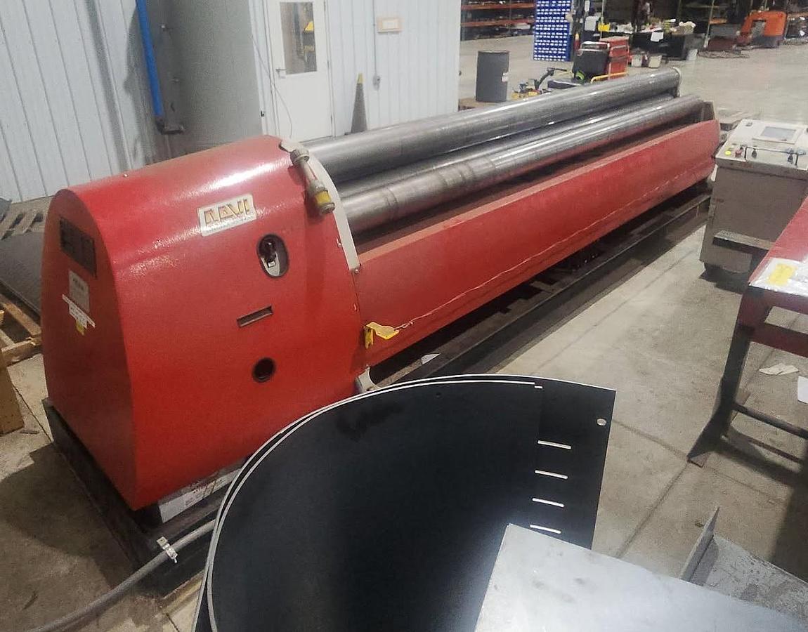 Used 2012 Davi 4022/S