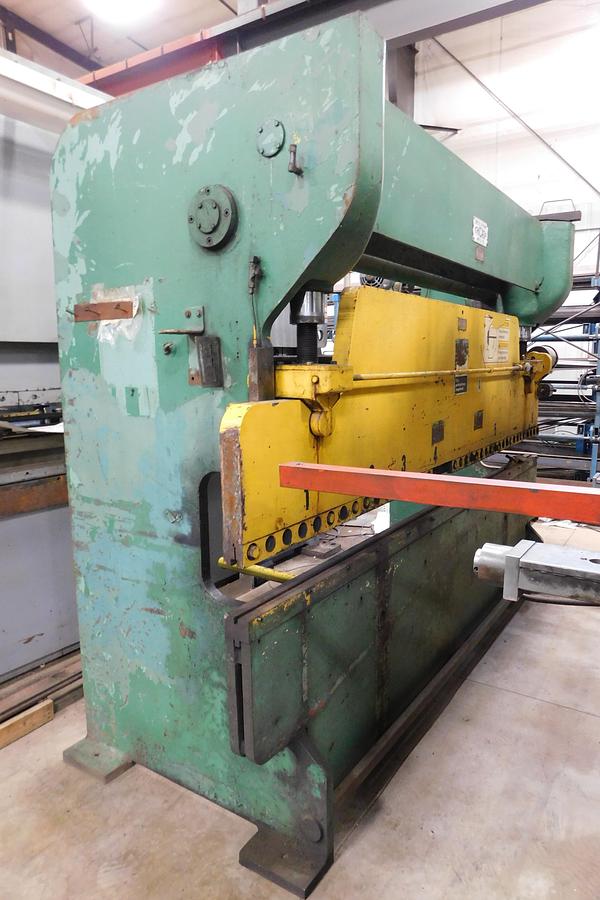 Used Chicago 10' x 90 Ton Mechanical Press Brake 810BP