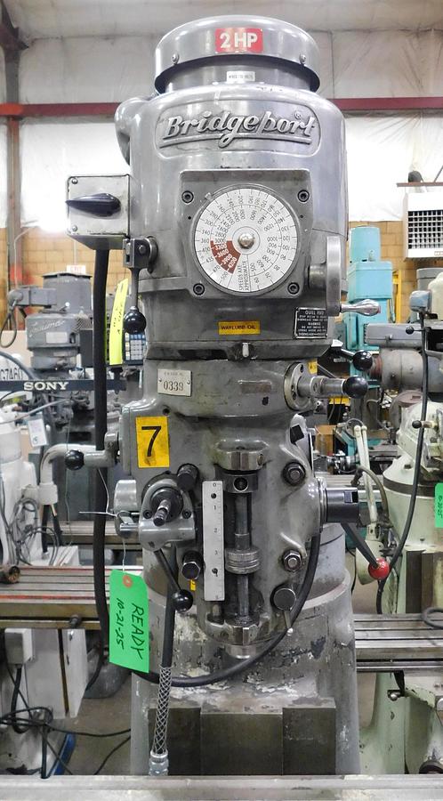 Used 1978 Bridgeport Series II Vertical Milling Machine **Special** Series II