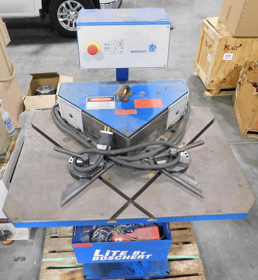 Used 2016 Boschert 5/32" Hydraulic Corner Notcher Light