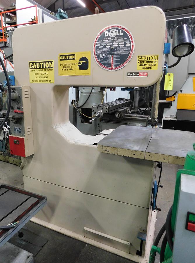 Used DoAll Vertical Toolroom Saw 3012-U