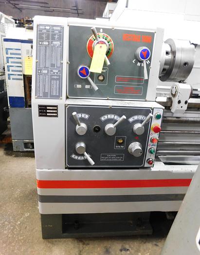 Used 1997 Vectrax 16"/26" x 60" Toolroom Lathe 1660