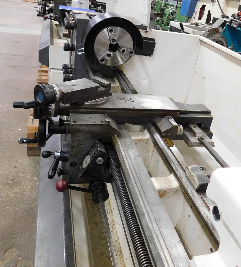 Used Clausing Colchester S2500