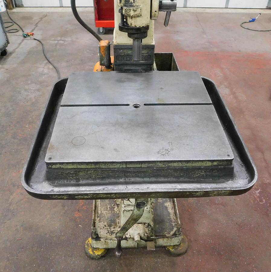 Used Leland-Gifford 28" Single Spindle Drill