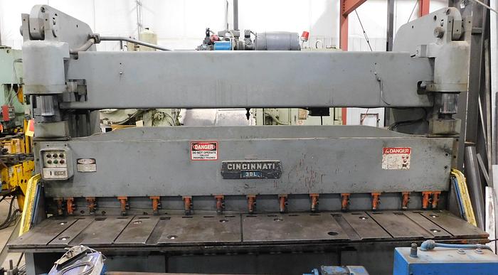 Used Cincinnati 12' x 3/8" Hydraulic Shear 3DL12